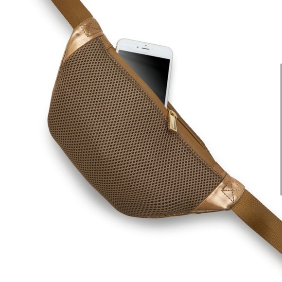 NEW CARAA Small Sling Belt Bag Gold - Picture 3 of 4